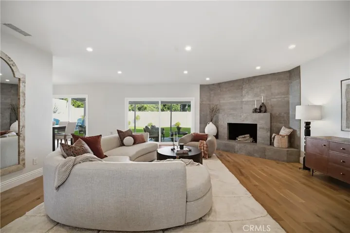 22764 Liberty Bell, Calabasas, California 91302