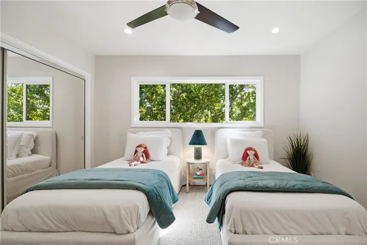 22764 Liberty Bell, Calabasas, California 91302