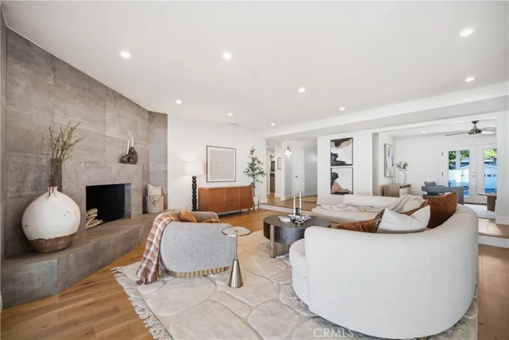 22764 Liberty Bell, Calabasas, California 91302