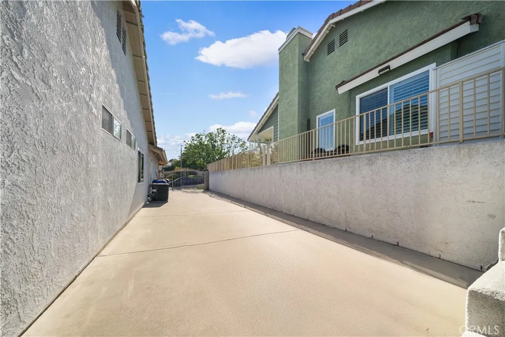 Side yard