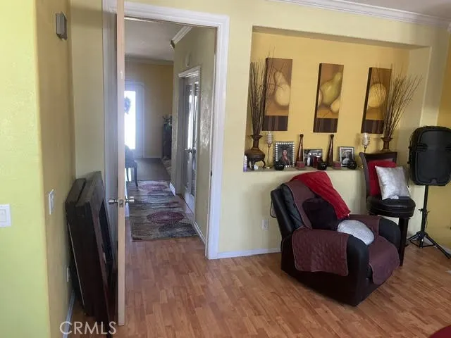 Faamily Room 3