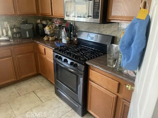 Kitchen 4