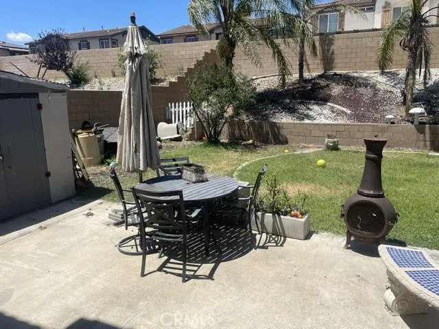 Back Yard NE