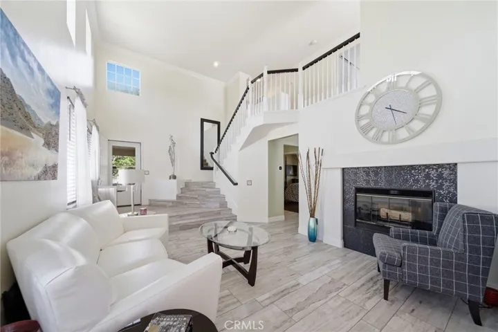 40312 Windsor, Temecula, California 92591