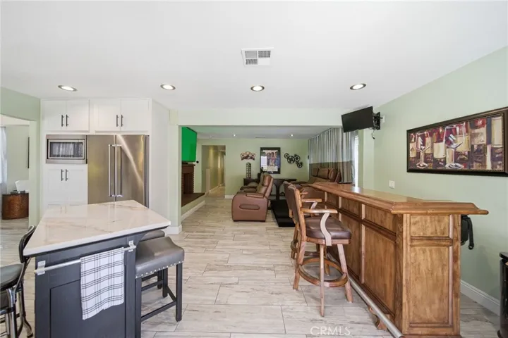 40312 Windsor, Temecula, California 92591