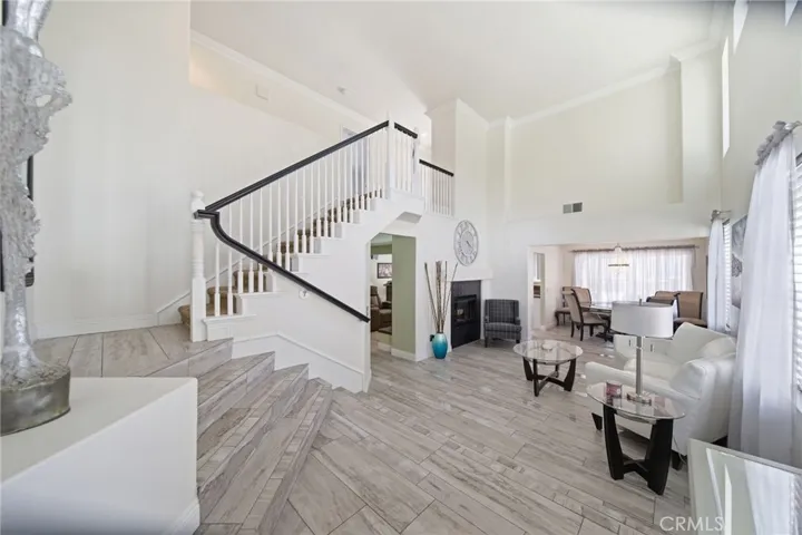 40312 Windsor, Temecula, California 92591