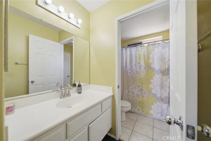 40312 Windsor, Temecula, California 92591