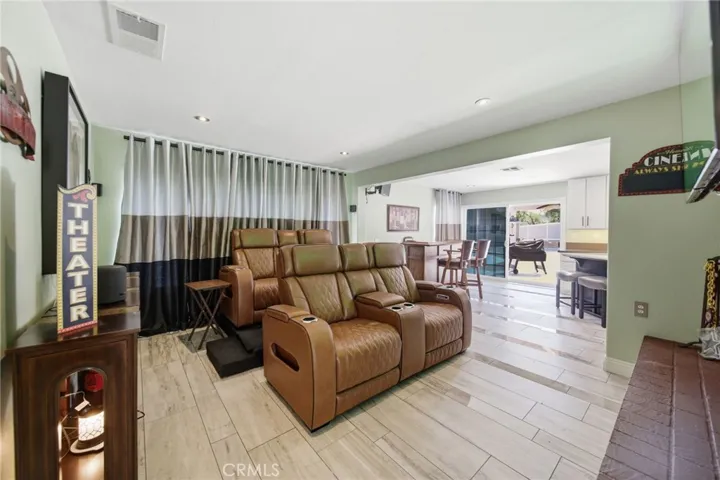 40312 Windsor, Temecula, California 92591