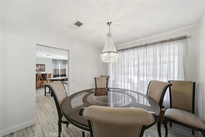40312 Windsor, Temecula, California 92591