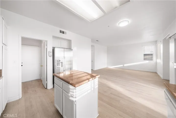 6766 Royal Crest Court, Fontana, California 92336