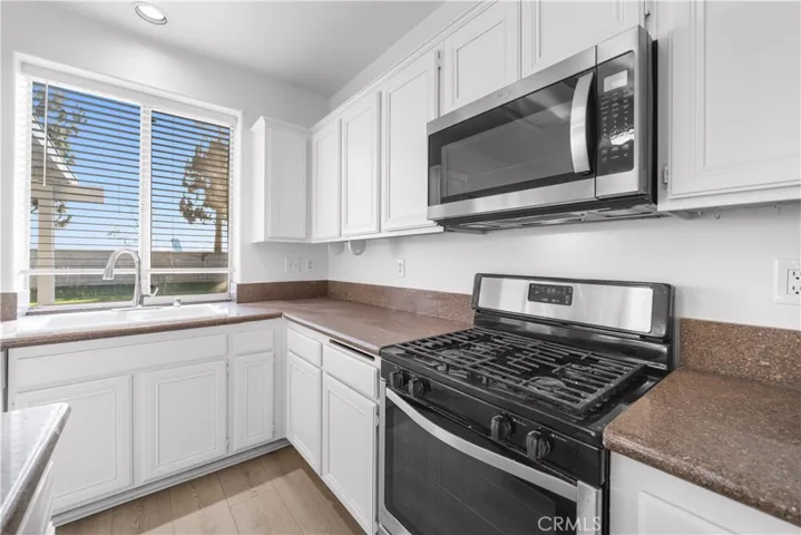 6766 Royal Crest Court, Fontana, California 92336
