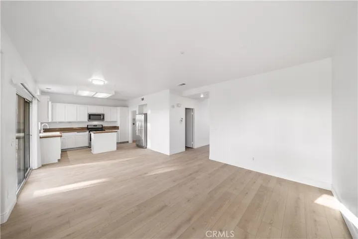6766 Royal Crest Court, Fontana, California 92336