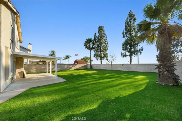 6766 Royal Crest Court, Fontana, California 92336