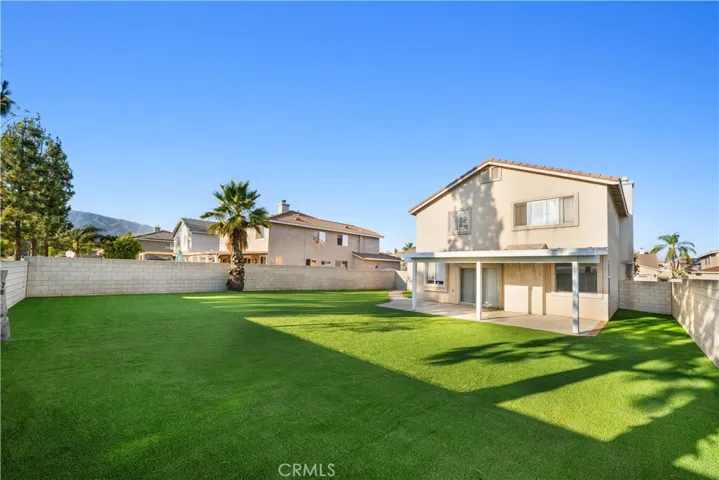 6766 Royal Crest Court, Fontana, California 92336