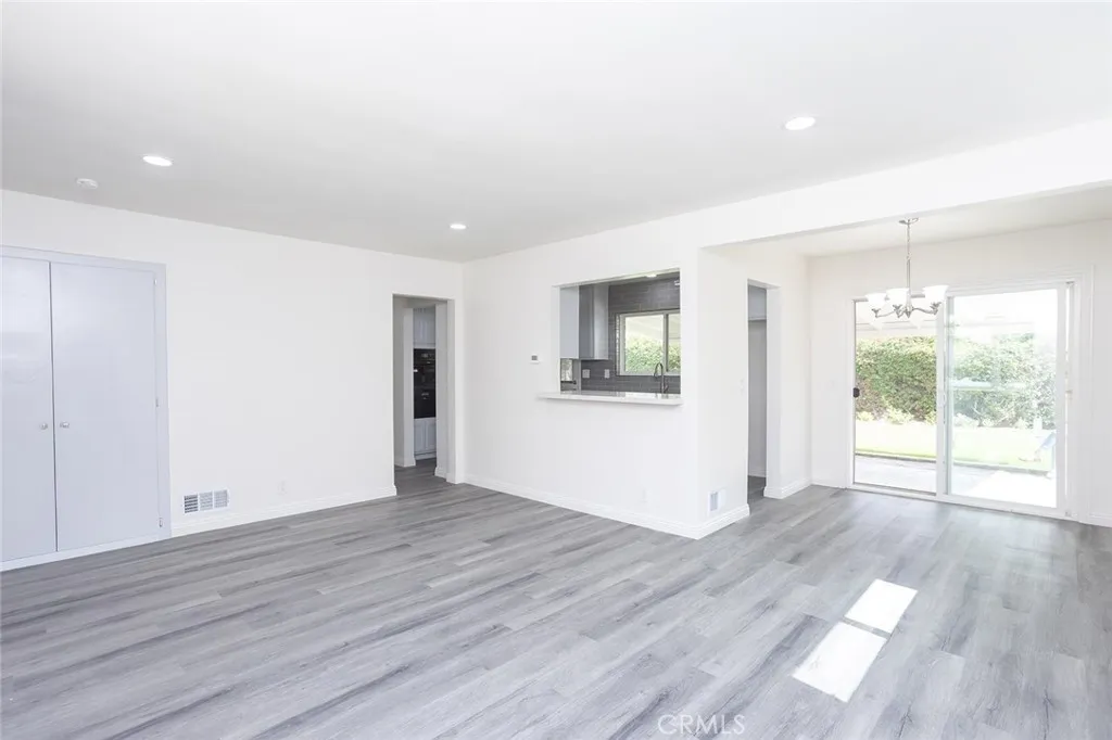 Living and Dining room