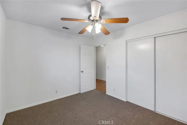 10966 Neola Road, Apple Valley, California 92308
