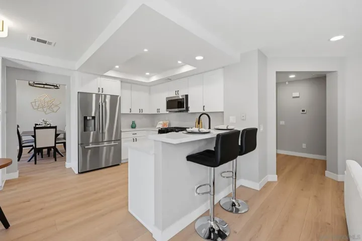 2214 Brookhaven, Vista, California 92081