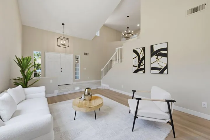 2214 Brookhaven, Vista, California 92081