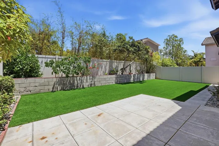 2214 Brookhaven, Vista, California 92081