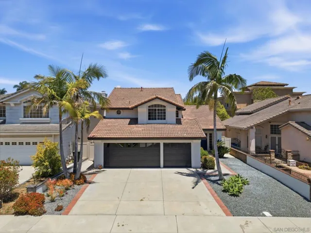 2214 Brookhaven, Vista, California 92081