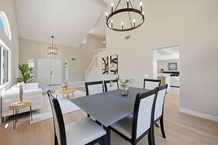 2214 Brookhaven, Vista, California 92081