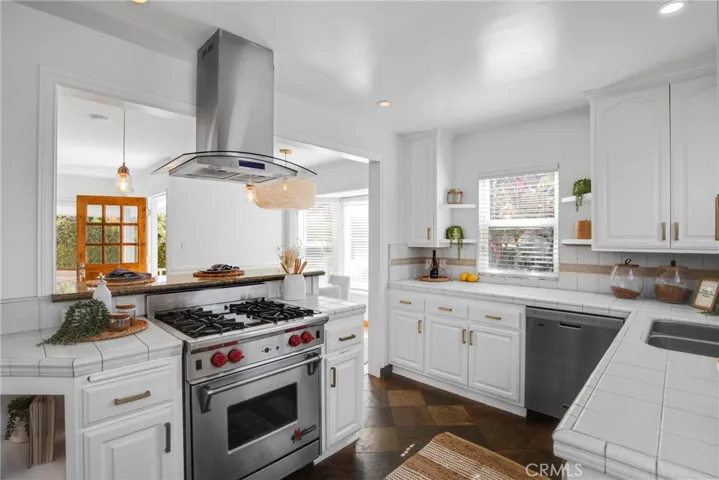 424 S Meadows Ave, Manhattan Beach, California 90266
