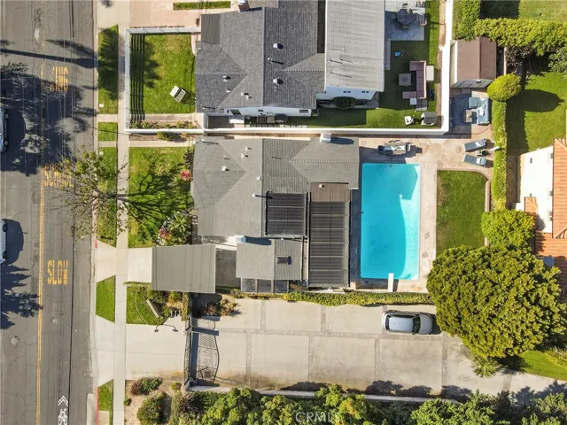 424 S Meadows Ave, Manhattan Beach, California 90266