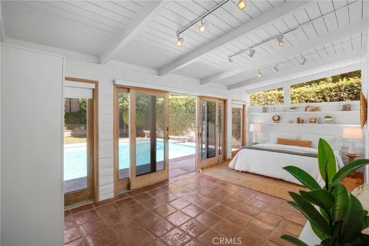 424 S Meadows Ave, Manhattan Beach, California 90266