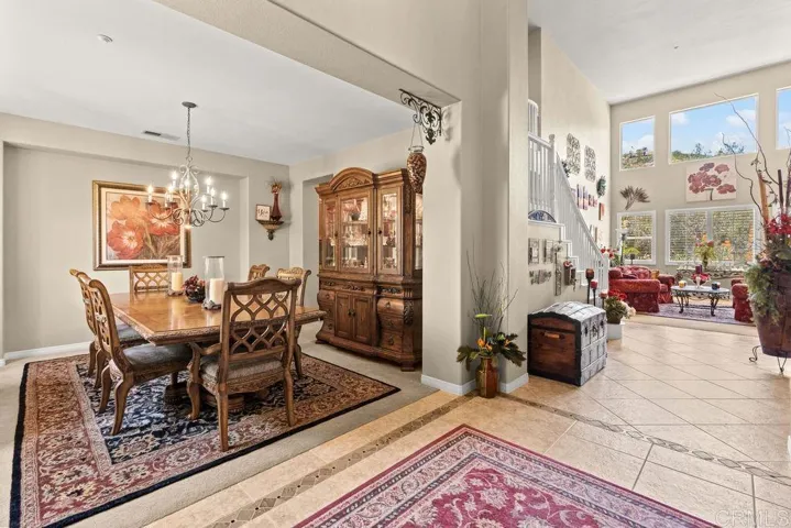 2494 San Clemente Avenue, Vista, California 92084