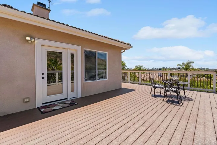 2494 San Clemente Avenue, Vista, California 92084