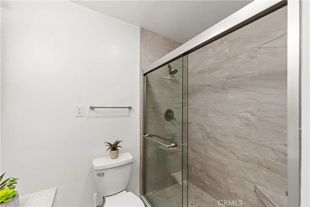 Step in shower with bench.