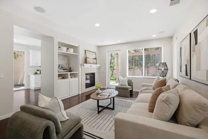 7385 Healis Pl, San Diego, California 92129