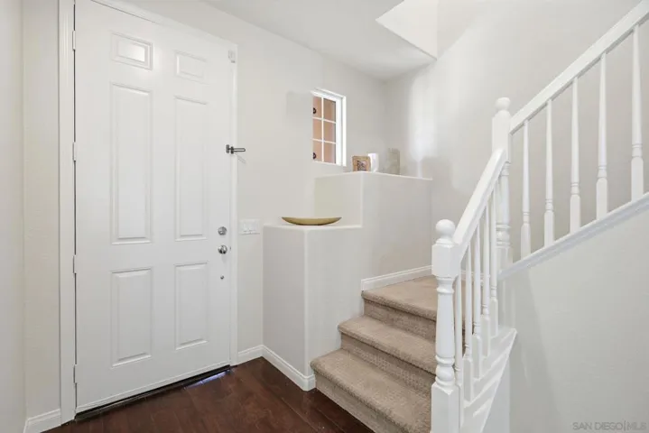 7385 Healis Pl, San Diego, California 92129