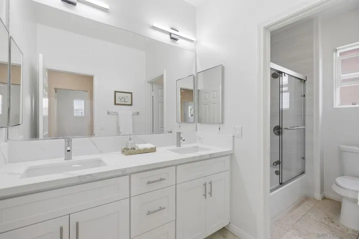 7385 Healis Pl, San Diego, California 92129