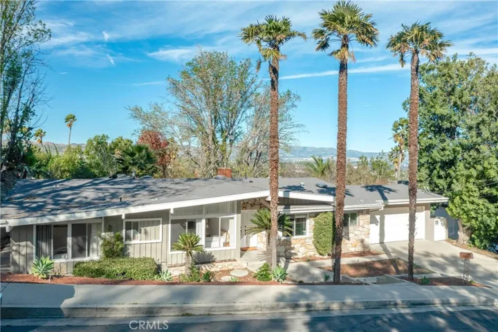 5618 Wilhelmina Avenue, Woodland Hills, California 91367