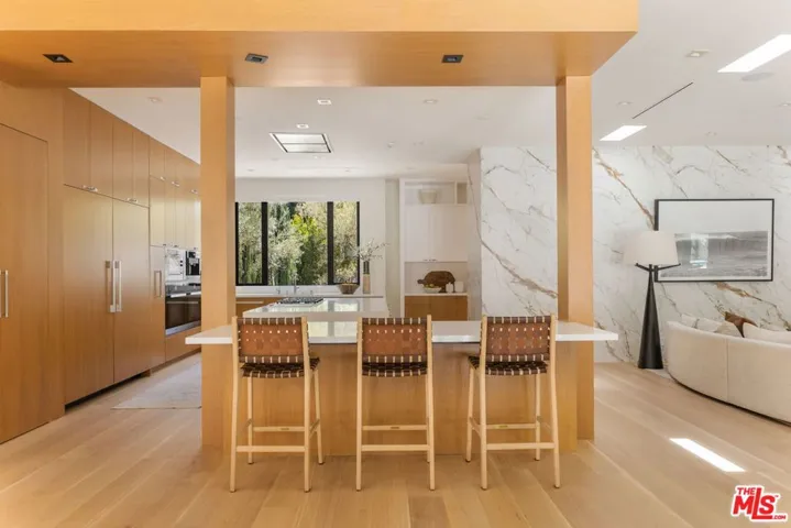 9988 Liebe Drive, Beverly Hills, California 90210