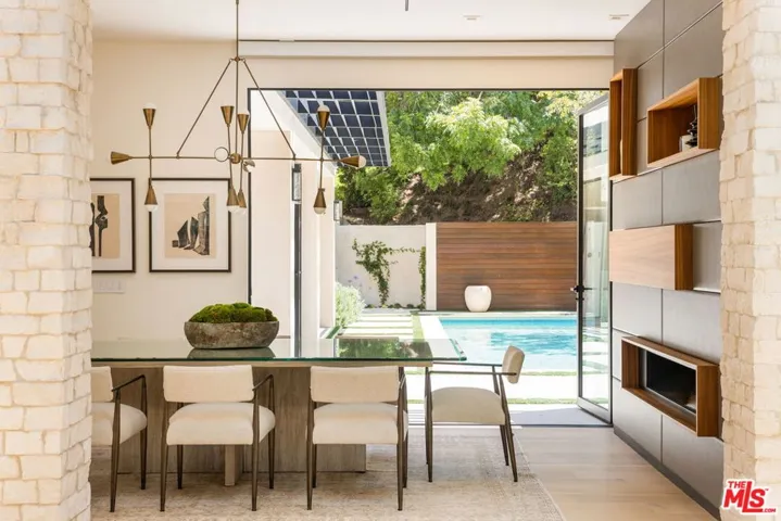 9988 Liebe Drive, Beverly Hills, California 90210
