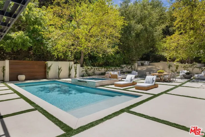 9988 Liebe Drive, Beverly Hills, California 90210