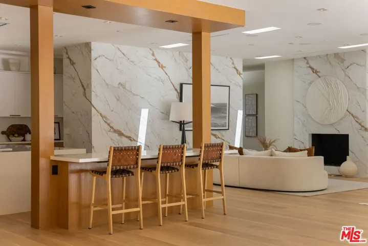 9988 Liebe Drive, Beverly Hills, California 90210