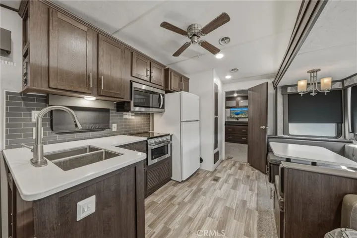 21738 Yankee Valley, Hidden Valley Lake, California 95467