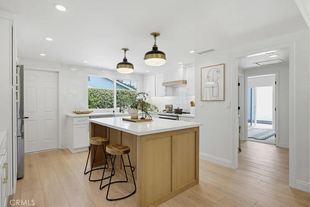 Bar Seating in  Kitchen
