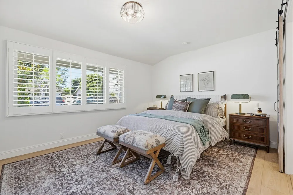 Primary Bedroom w/good light