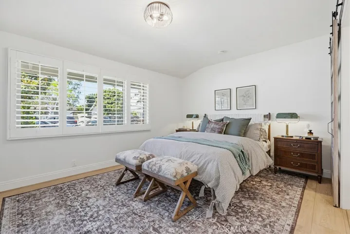 Primary Bedroom w/good light