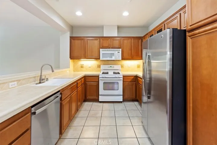 15 Wildflower Place, Ladera Ranch, California 92694