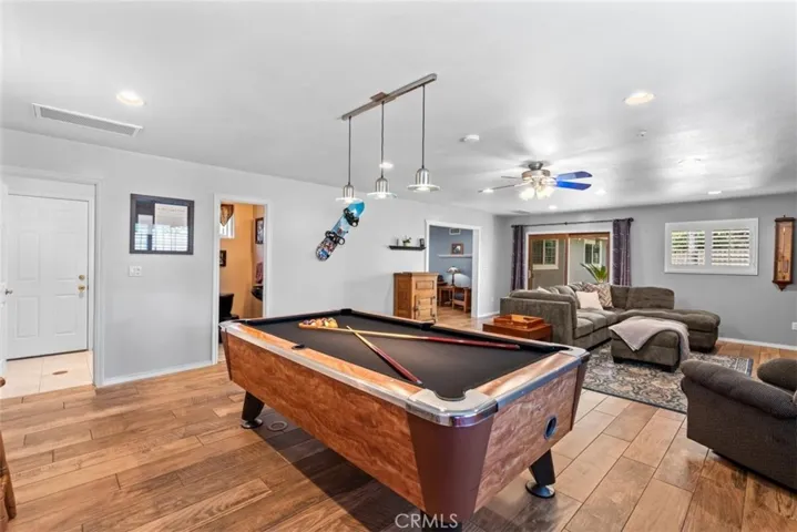 123 W Ronwood Street, Glendora, California 91740