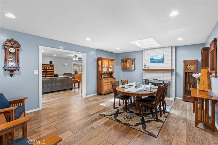 123 W Ronwood Street, Glendora, California 91740
