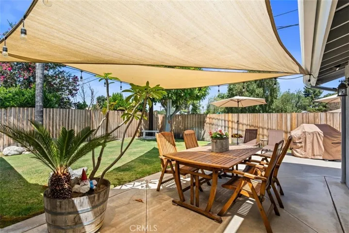 123 W Ronwood Street, Glendora, California 91740