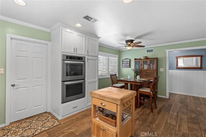 123 W Ronwood Street, Glendora, California 91740