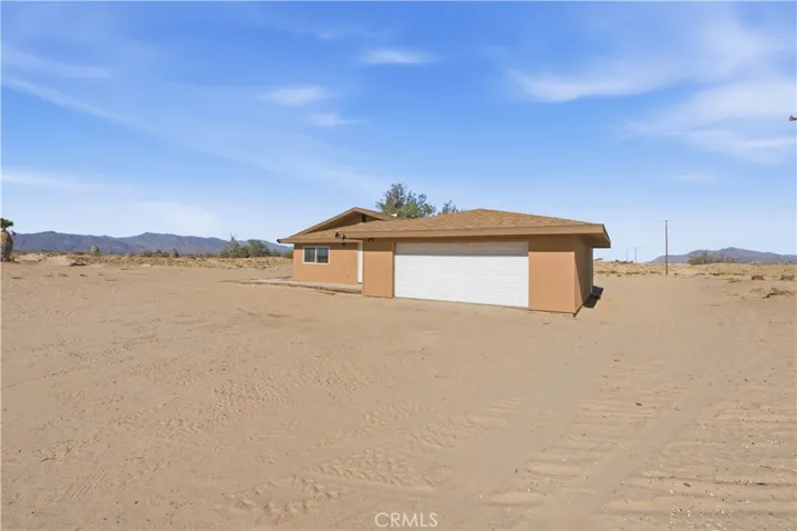 46275 Palma Vista, Newberry Springs, California 92365
