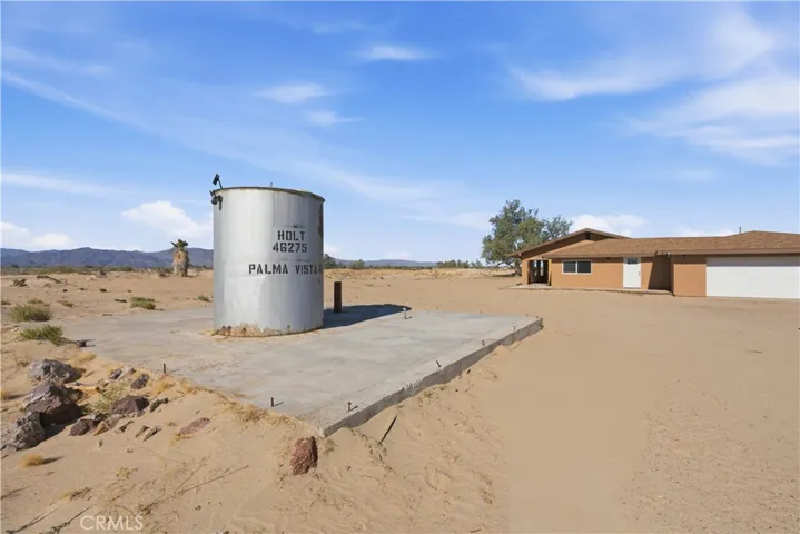 46275 Palma Vista, Newberry Springs, California 92365